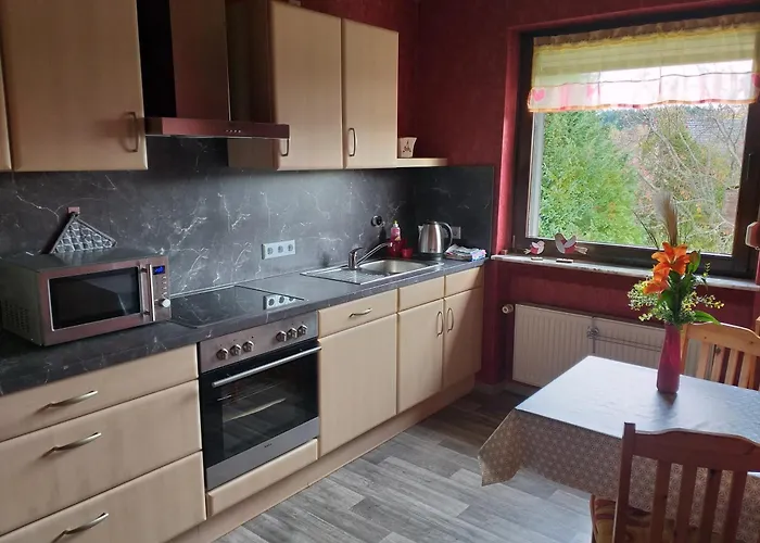 Apartman Zwei Schlafzimmer Und Absperrbare Fahrradgarage *